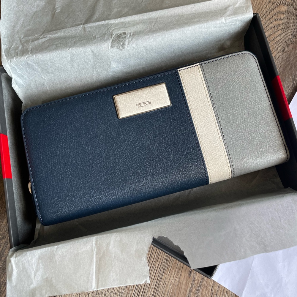 Tumi Belden Travel Wallet